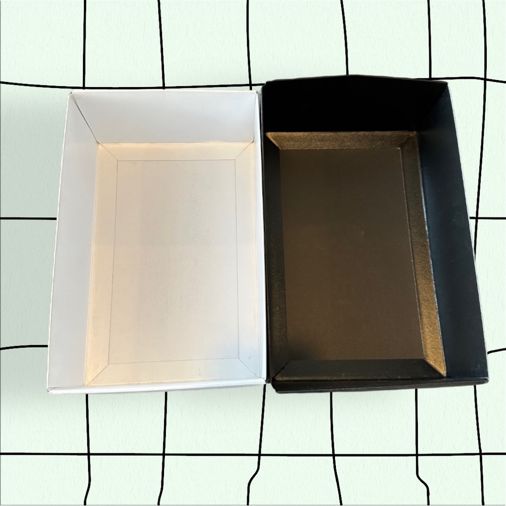 Chanel Box (E) - Picture 7 of 7